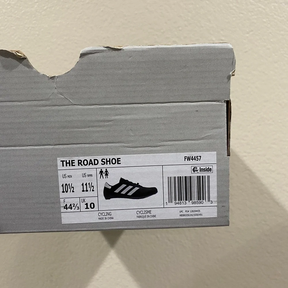 NEW! adidas The Road Men's Cycling Shoes Size 10.5 FW4457 MSRP‎ $160